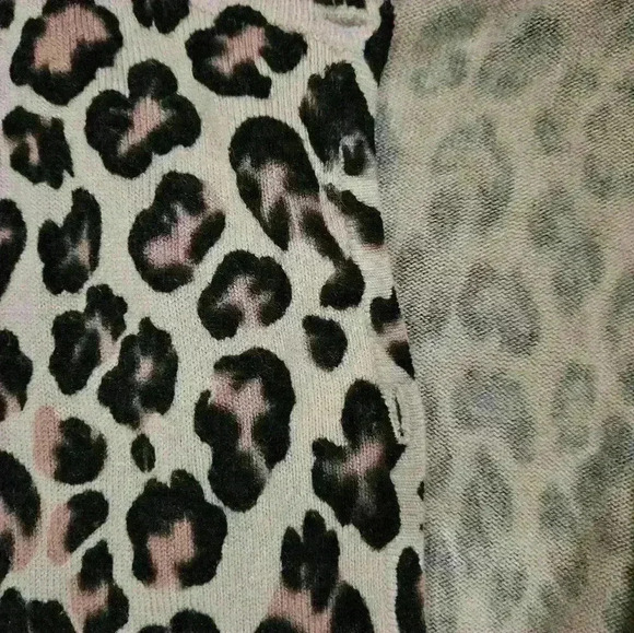 Monroe & Main Pink Leopard print 3/4 sleeve cardigan. Size L - Picture 4 of 9
